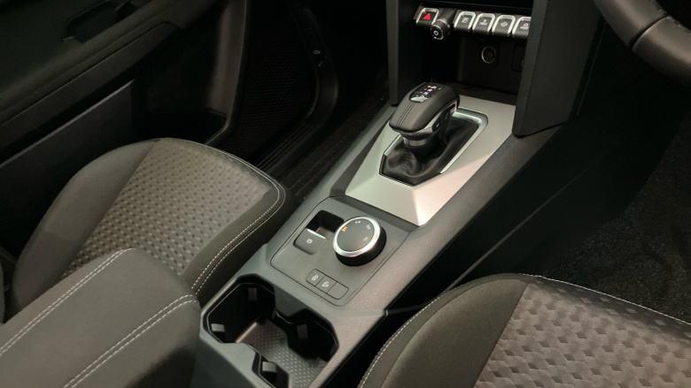 Volkswagen Amarok Diesel D/Cab Pick Up Life 2.0 TDI 205 4MOTION Auto